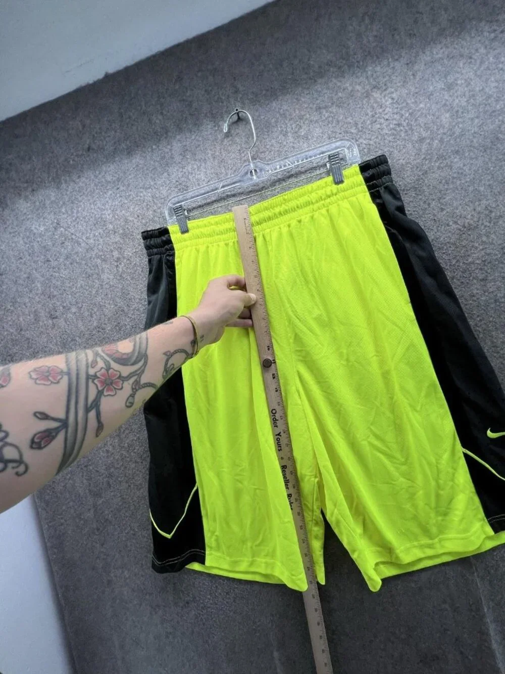 Nike Dri Fit Shorts Mens 2XL Yellow Black Basketball Mesh Colorblock 11 Inseam